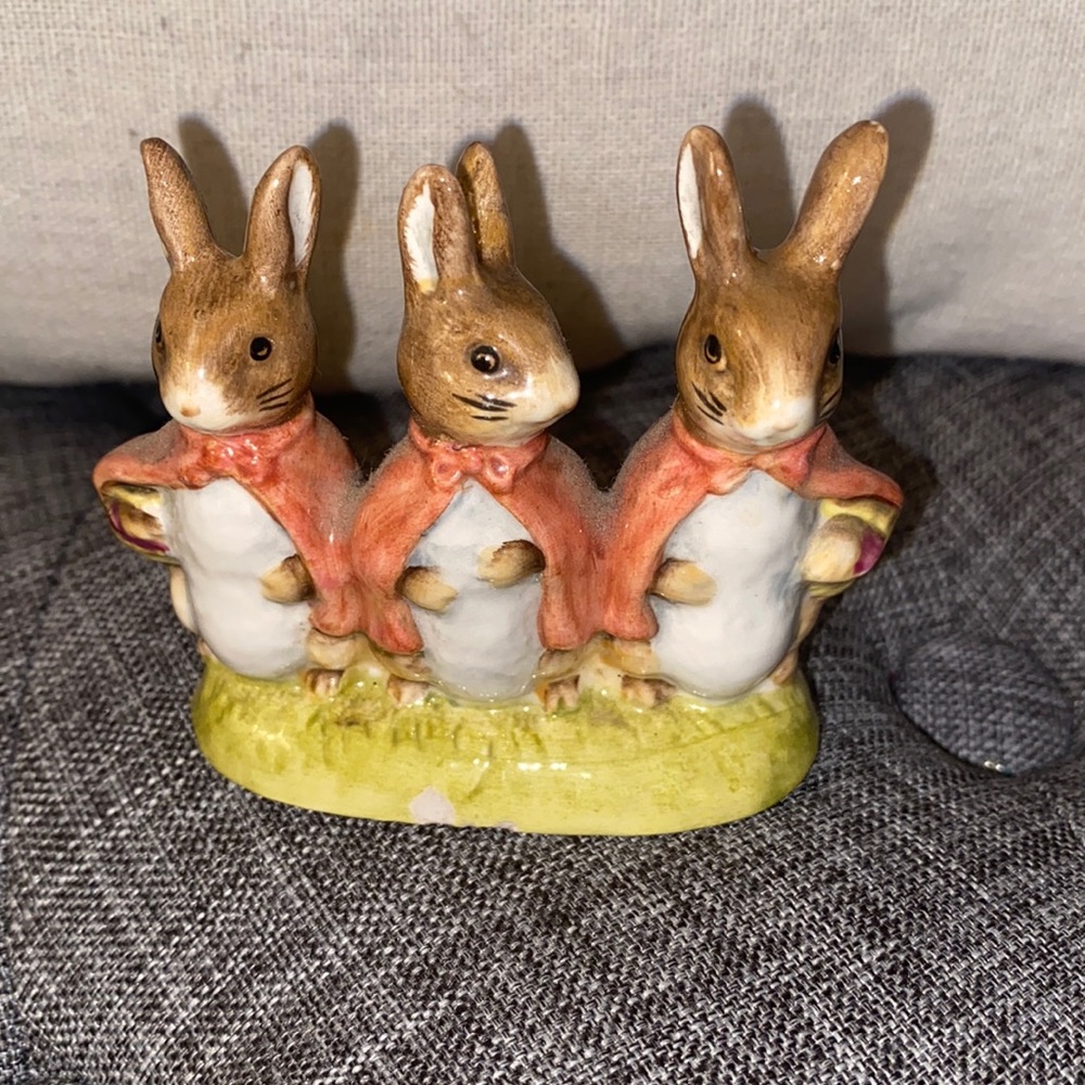 Vintage Beatrix Potter. Floppy, Mopsy, Cottontail.